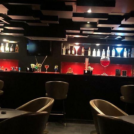 Cocoon Luxury Business Hotel Дханбад Экстерьер фото