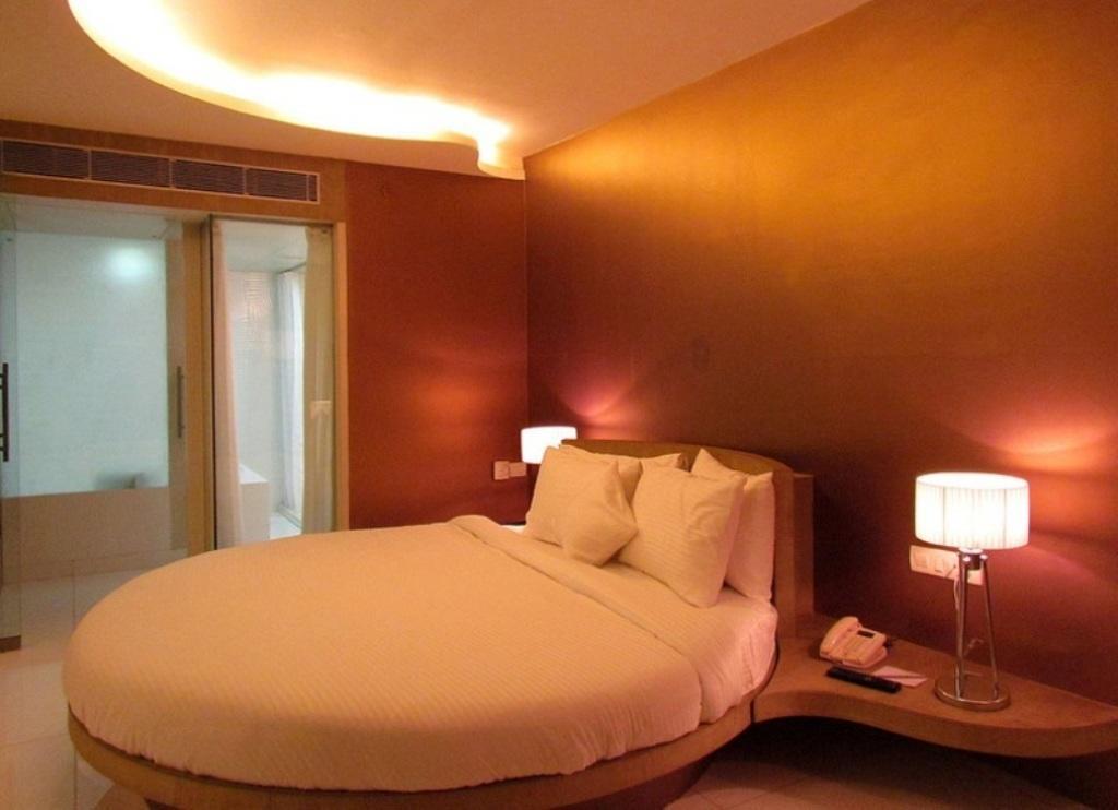 Cocoon Luxury Business Hotel Дханбад Номер фото